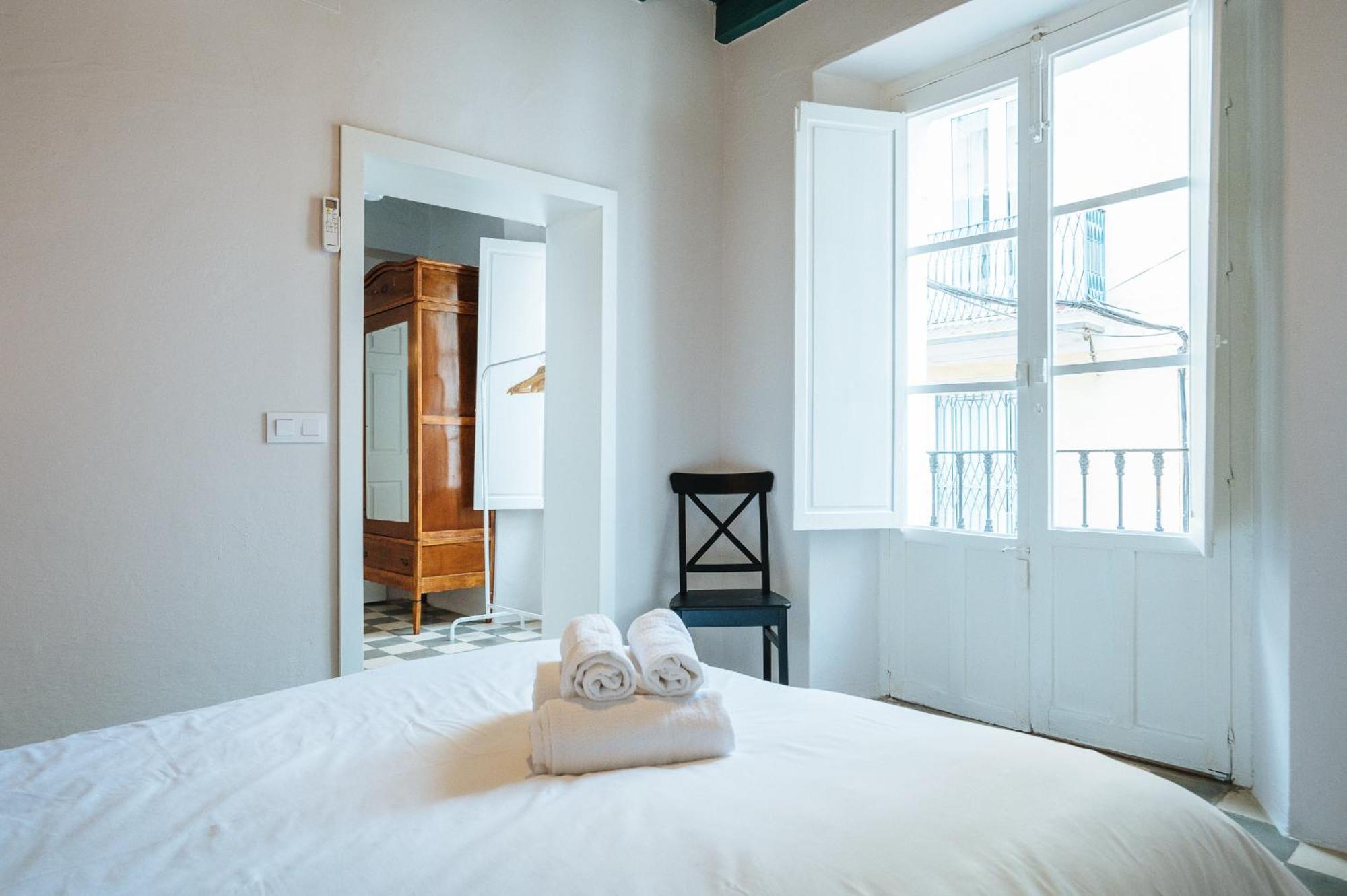 Independent Beautiful House Seville City Center With Private Parking Bagian luar foto