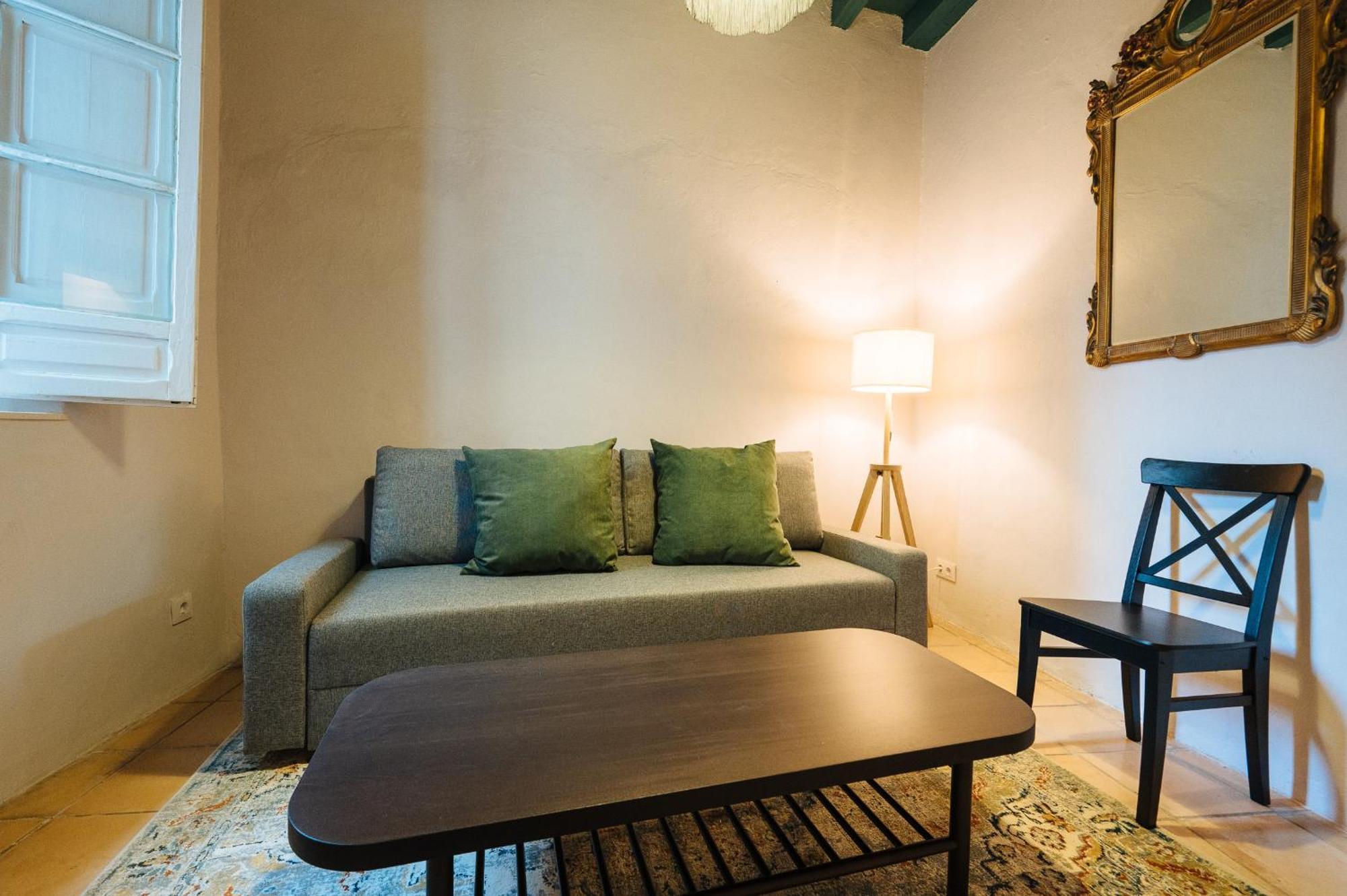 Independent Beautiful House Seville City Center With Private Parking Bagian luar foto