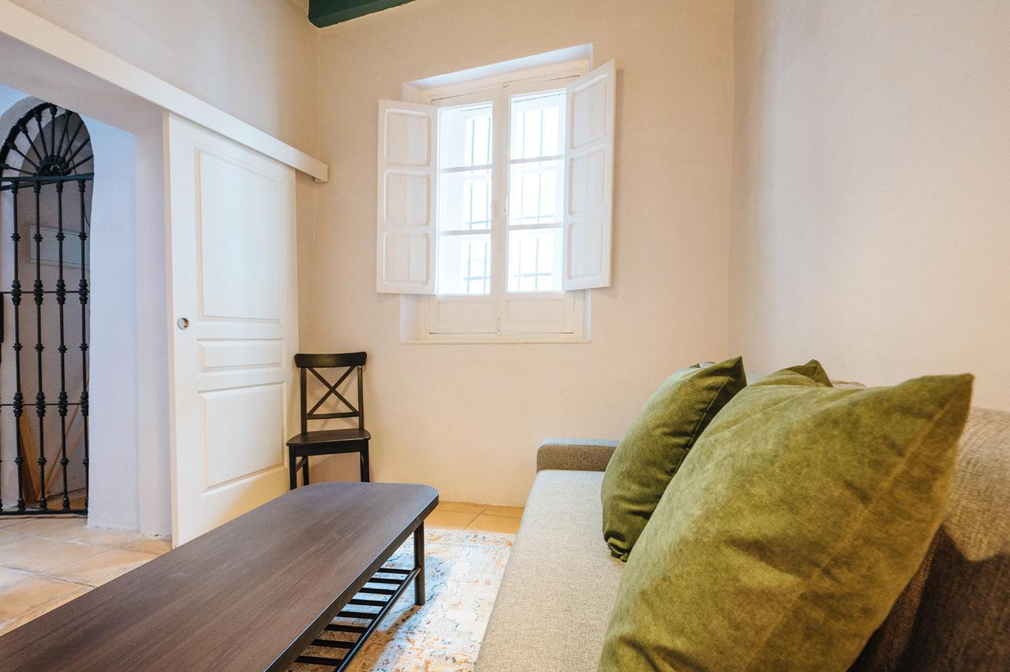 Independent Beautiful House Seville City Center With Private Parking Bagian luar foto