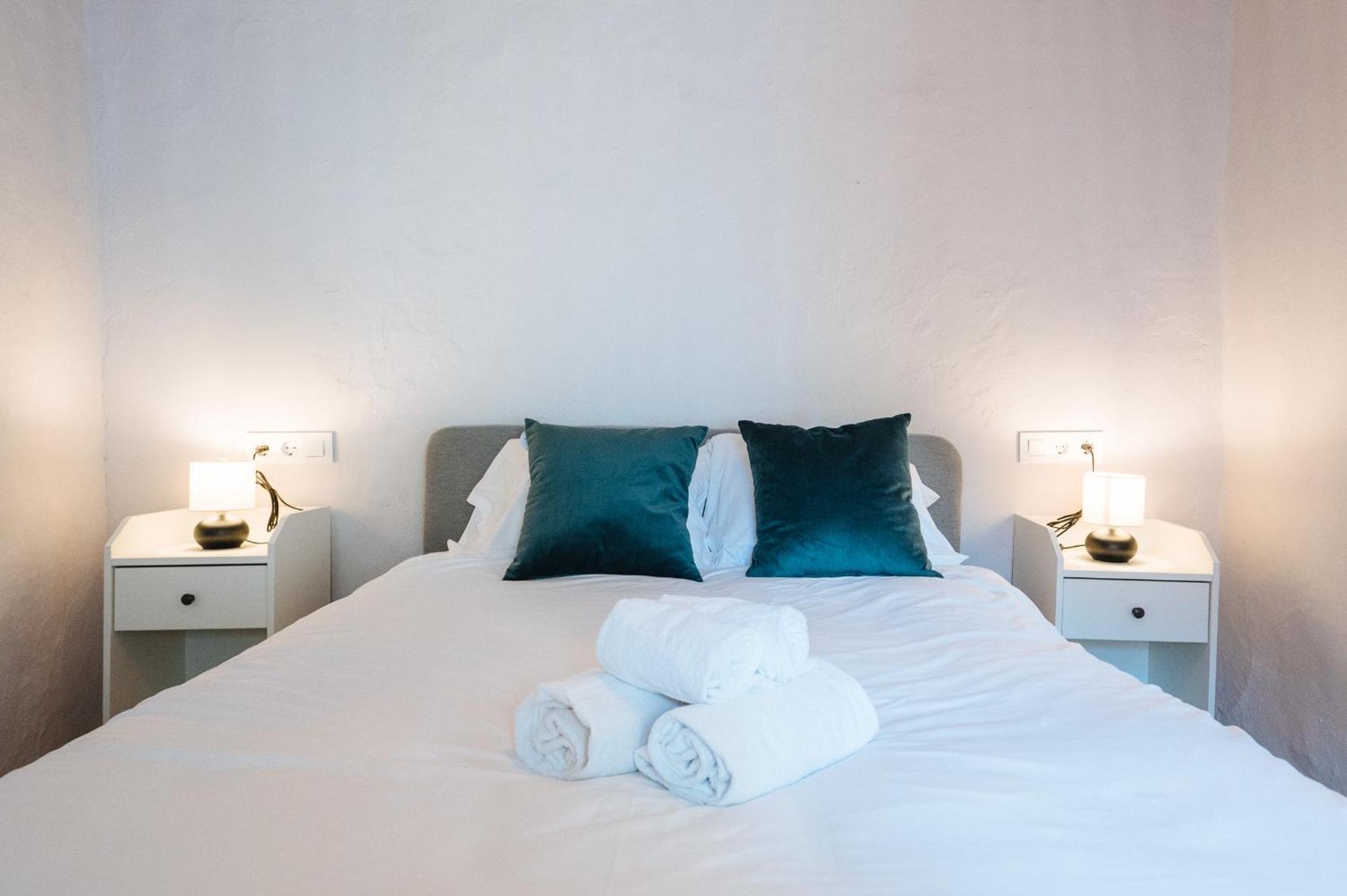 Independent Beautiful House Seville City Center With Private Parking Bagian luar foto