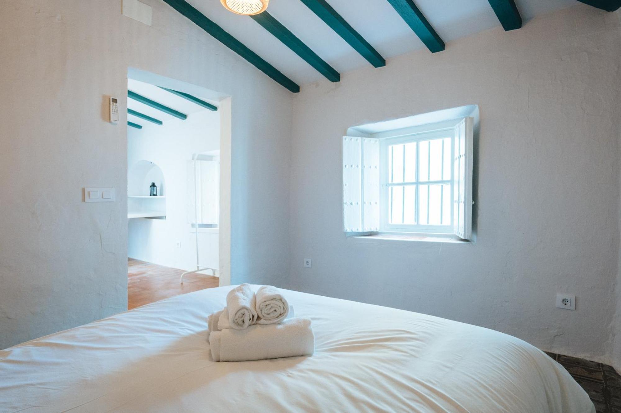 Independent Beautiful House Seville City Center With Private Parking Bagian luar foto