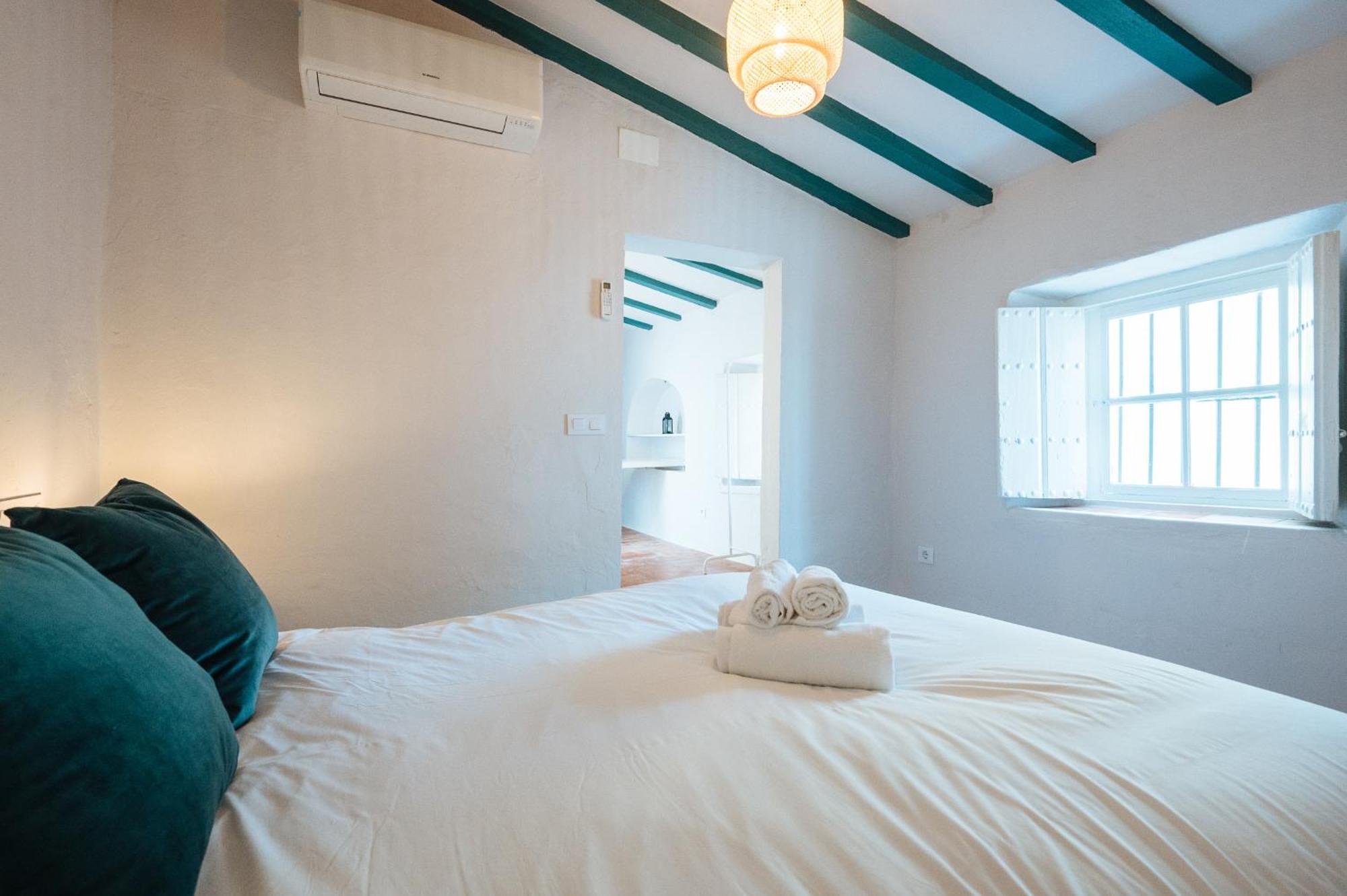 Independent Beautiful House Seville City Center With Private Parking Bagian luar foto